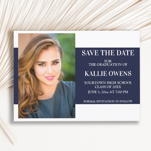 Navy Blue White Abschluss Save the Date Ankündigungspostkarte
