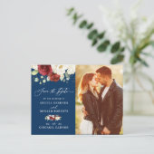 Navy Blue White Floral Foto Save the Date Postkarte (Stehend Vorderseite)