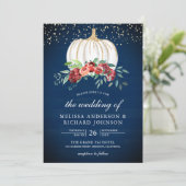 Navy Blue White Pumpkin Burgundy Floral Wedding Einladung (Stehend Vorderseite)