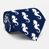 Navy Blue White Seepferd Muster Krawatte (Gerollt)