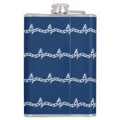 Navy Blue White Segel Wellenmuster Flachmann (Rückseite)