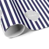 Navy Blue White Strip Lt Gray Quatrefolie Monogram Geschenkpapier (Rolleneckpunkt)