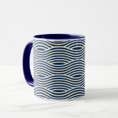 Navy Blue & White Wavy Muster Tasse (Vorderseite Links)