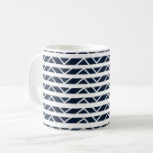 Navy Blue White Zickzack Pattern Kaffeetasse (Vorderseite Links)