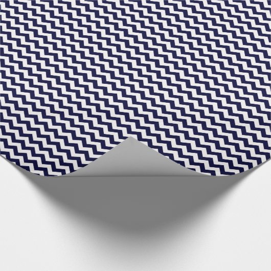 Navy Blue White Zickzack Zig-Zag Muster Geschenkpapier (Ecke)