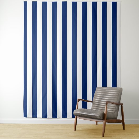 Navy Blue with Classic White Stripe Pattern Wandteppich (Beispiel)