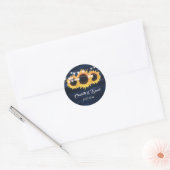 Navy Blue Wood String Lights Sunflower Wedding Runder Aufkleber (Umschlag)