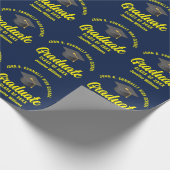 Navy Blue Yellow Graduate Custom Abschluss Geschenkpapier (Ecke)
