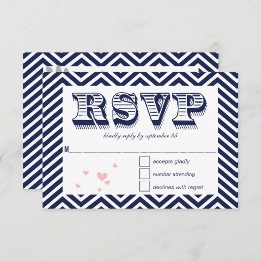 Navy Blue Zickzack Retro Typografy Wedding RSVP (Vorne/Hinten)