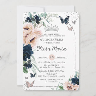Navy Blush Floral Silberschmetterlinge Quinceañera Einladung