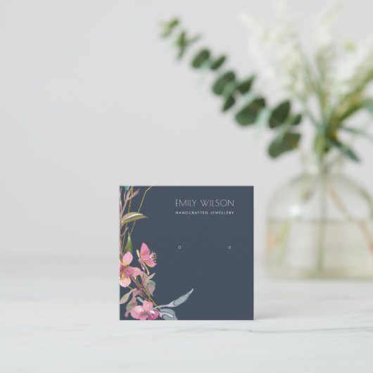 NAVY CHERRY BLOSSOM STUD EARRING DISPLAY LOGO QUADRATISCHE VISITENKARTE (Stehend Vorderseite)
