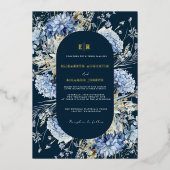 Navy Dusty Blue Floral Spring Bloom Wedding Folieneinladung (Vorderseite)