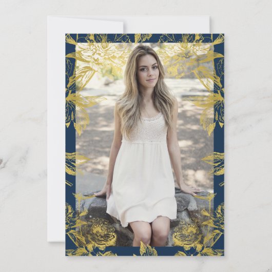 Navy Gold Floral Foto ÜBERRASCHUNG Sweet 16 Einladung (Rückseite)