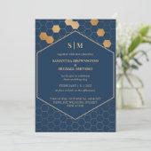 Navy Gold Honeycomb Wedding Einladung (Stehend Vorderseite)