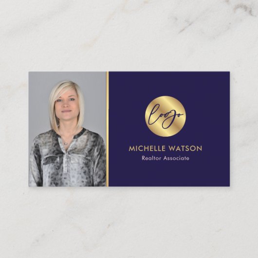 Navy & Gold Logo Modern Real Estate Agent Photo Visitenkarte (Vorderseite)