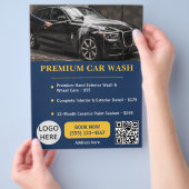 Navy Gold Premium Auto-Waschservice Elegant Flyer (Hand)