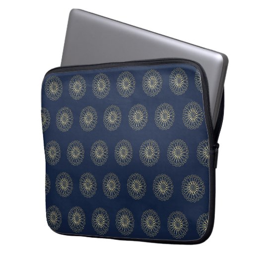 Navy | Golden Zinnia Flower Medallions Laptopschutzhülle (Vorderseite Links)