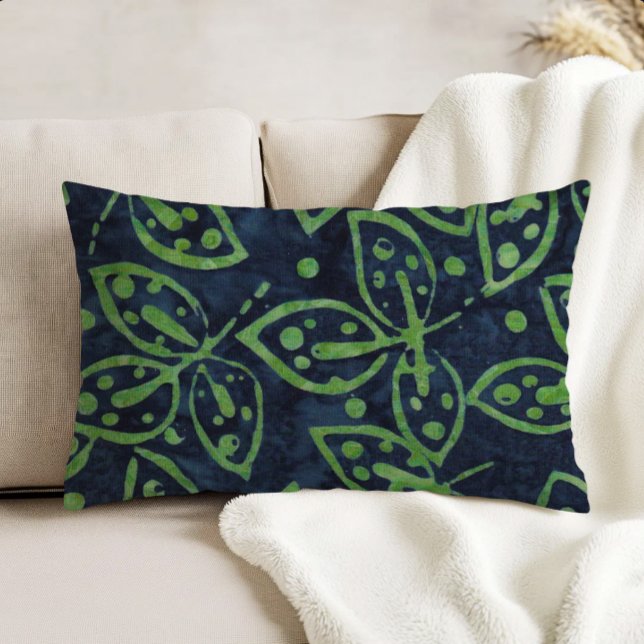 Navy Grünes Blattwerk Boho Batik-Look Dekokissen (Von Creator hochgeladen)