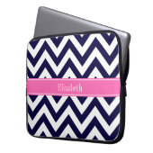 Navy LG Zickzack HotPink2 Quarzfolienname Monogram Laptopschutzhülle (Vorderseite Links)