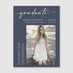 Navy Minimalistisches Script Foto Graduate Magnet