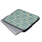 Navy Neopren Laptop Sleeve Welsh Tapestmuster (Vorne Knopf)