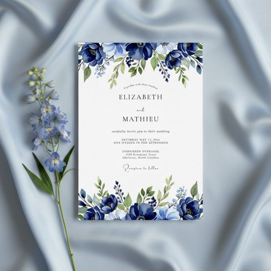 Navy Painterly Blossom Wedding Einladung