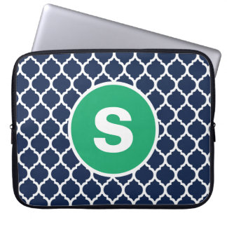 Navy Quatrefoil Monogramm Laptopschutzhülle