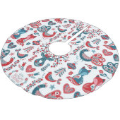 Navy & Red Christmas Scandinavian Folk Art Design Polyester Weihnachtsbaumdecke (Schrägansicht)