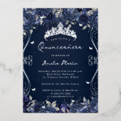 Navy Silver Swirl Scroll Floral Quinceanera Folieneinladung (Vorderseite)