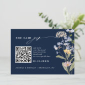 Navy Spring Wildblume Meadow Foto QR-Code Save The Date (Stehend Vorderseite)