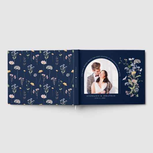 Navy Spring Wildblume Meadow Wedding Foto Gästebuch (Voll)