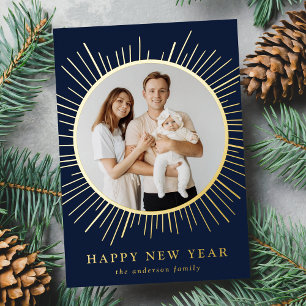 Navy und Gold Sunburst Frohes Neues Jahr Foto Folien Feiertagskarte