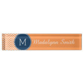 Navy und Orange Chevrons mit Custom Monogram Namensplakette (Vorderseite)
