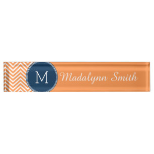 Navy und Orange Chevrons mit Custom Monogram Namensplakette