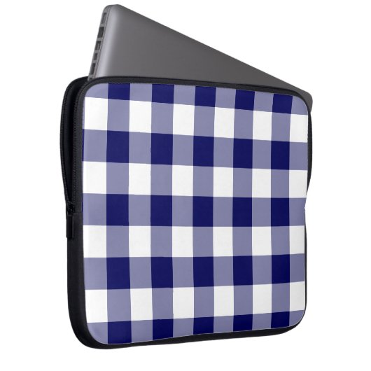 Navy und White Gingham Pattern Laptopschutzhülle (Vorne Rechts)