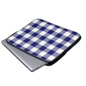 Navy und White Gingham Pattern Laptopschutzhülle (Vorne Knopf)