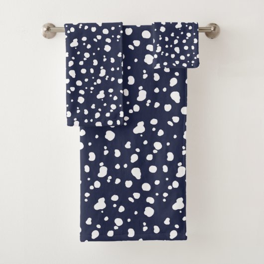 Navy und White Modern Dalmatiner Spots Badhandtuch Set (Insitu)