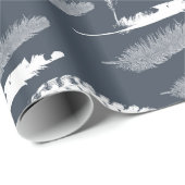 Navy White Feathday Geschenkpapier (Rolleneckpunkt)