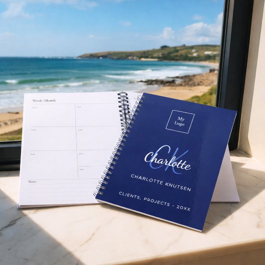 Navy-White-Monogram-Firmenlogo Planer