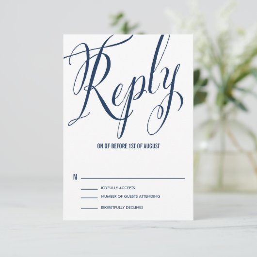 Navy & White Mr. & Mrs. Elegant Script UAWG RSVP Karte (Stehend Vorderseite)