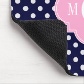 Navy White Polka Dots Pink Quatrefolie 3 Monogramm Mousepad (Ecke)