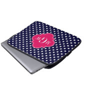 Navy WhPolka Dot Raspberry Quatrefolie 3 Monogramm Laptopschutzhülle (Vorne Knopf)