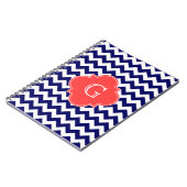 Navy WhZickzack Zigzag Coral Quatrefoil Monogramm Notizblock (Linke Seite)