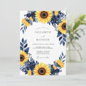Navy Yellow Bold Sunflower Wedding Einladung (Stehend Vorderseite)