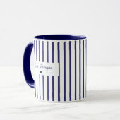 Navyblaue Streifen-Monogramm Tasse (Vorderseite Links)