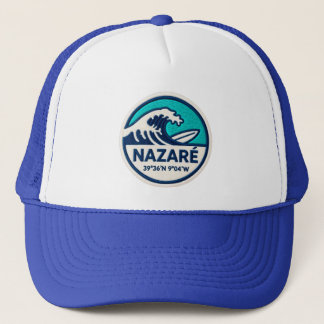 Nazaré Surf Trucker Hat – Portugal Coastal Wave Lo Truckerkappe