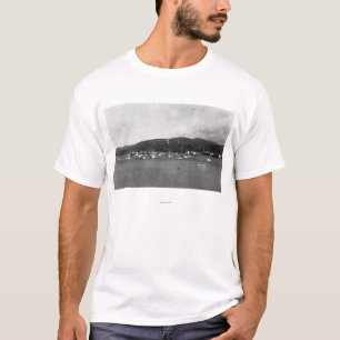 Neah Bucht, WA Ansicht mit Fischerboot-Fotografie T-Shirt