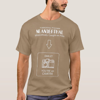 Neanderthaler im Film gefangen T-Shirt