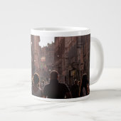 Neapel-Gebäude Jumbo-Tasse (Vorderseite Rechts)