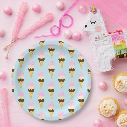 Neapolitan Ice Creme Cone Muster Pappteller (Party)